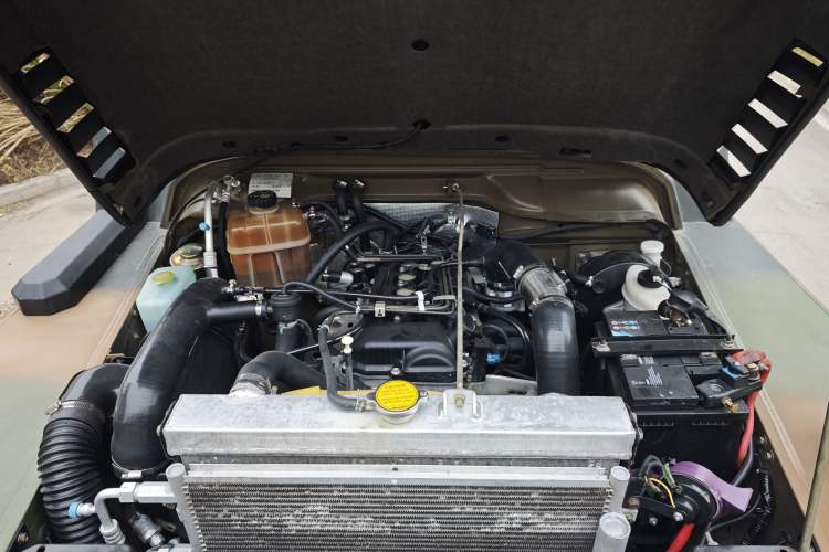 Used BAW 212 Classic 2019 1.5T Van China VI Engine Bay