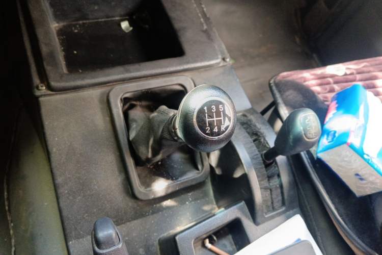 Used BAW 212 Classic 2019 1.5T standard door China V Gear Lever