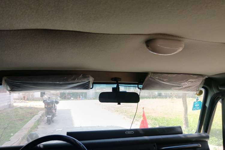 Used BAW 212 Classic 2019 1.5T standard door China V Headliner