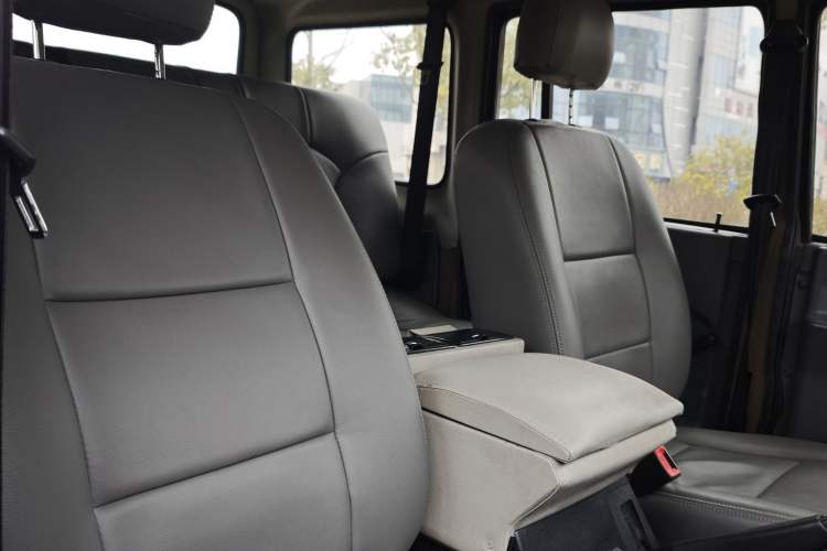 Used BAW 212 Classic 2019 1.5T Van China VI Right Front Seat
