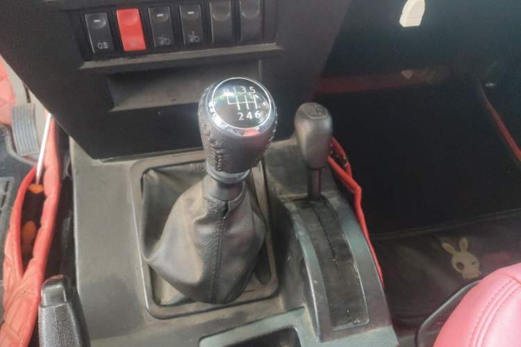 Used BAW 212 Classic 2020 2.4T square door hardtop Gear Lever