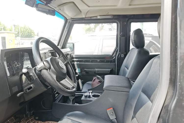 Used BAW 212 Classic 2020 2.4T square door hardtop Left Front Seat