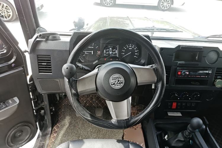 Used BAW 212 Classic 2020 2.4T square door hardtop Steering Wheel
