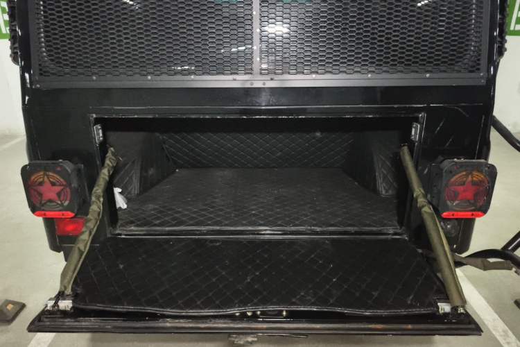 Used BAW 212 Classic 2020 2.4T square door hardtop Trunk