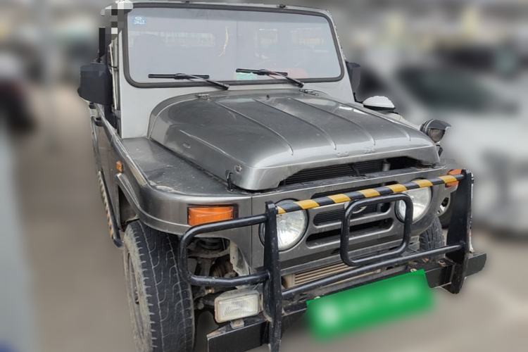 Used BAW 212 Classic 2020 2.4T square door hardtop Front Right 45 Deg