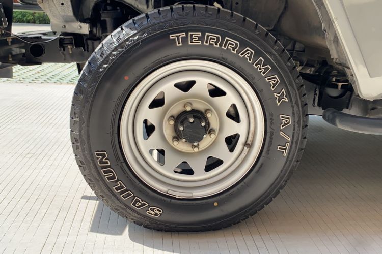 Used BAW 212 Classic 2020 2.4T square door hardtop Left Front Wheel Hub