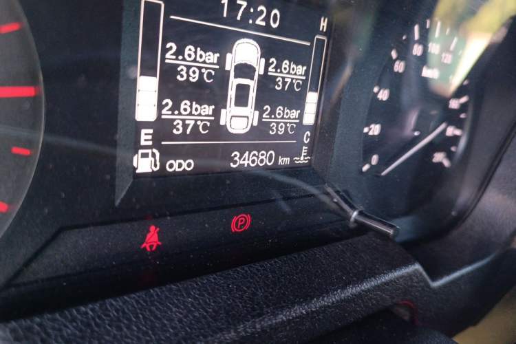 Used BAW 212 Classic 2020 1.5T square door hardtop Odometer Close Up