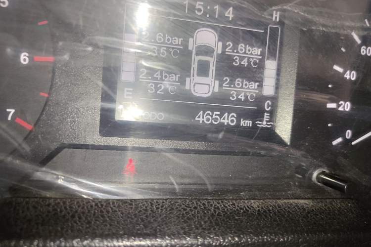 Used BAW 212 Classic 2020 2.4T square door hardtop Odometer Close Up
