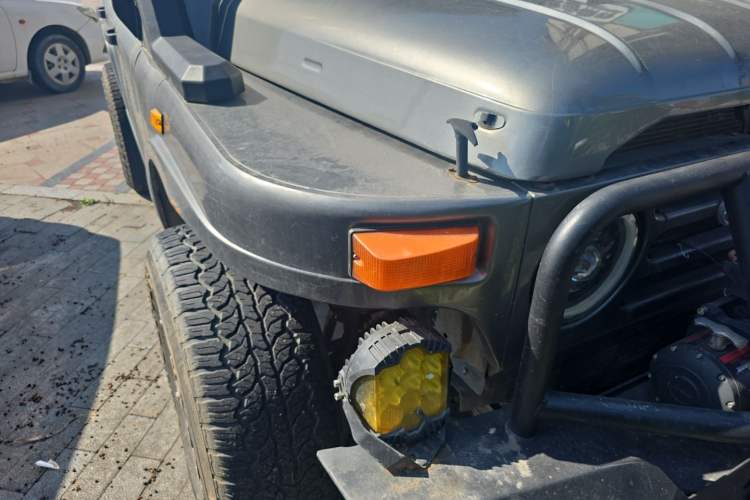 Used BAW 212 Classic 2020 2.4T square door hardtop Right Front Headlight