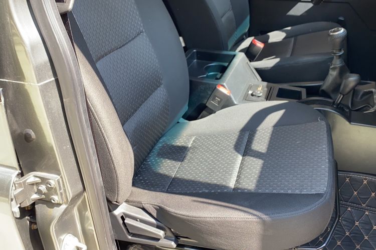 Used BAW 212 Classic 2020 2.4T square door hardtop Right Front Seat