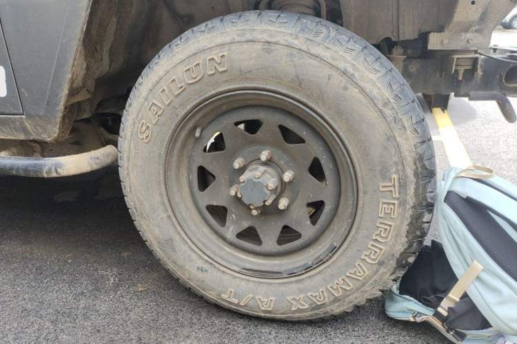 Used BAW 212 Classic 2020 1.5T square door hardtop Right Front Wheel Hub