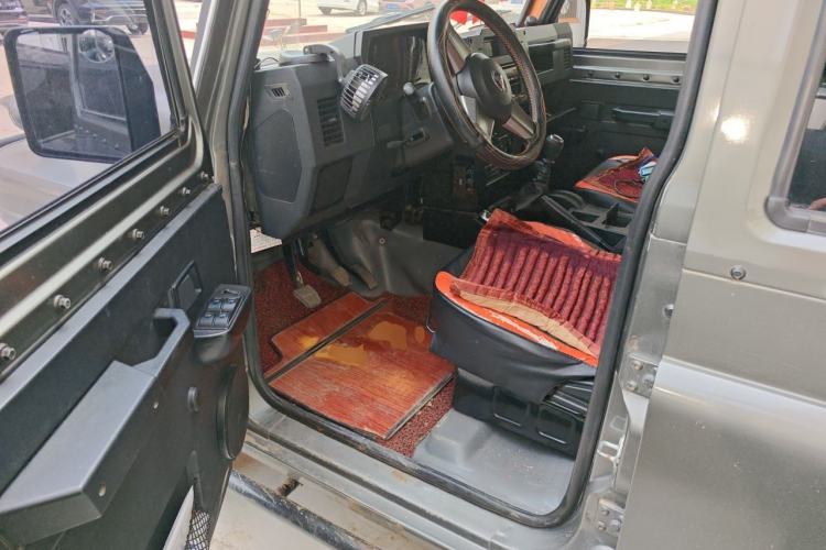 Used BAW 212 Classic 2020 2.4T square door hardtop Driver Seat