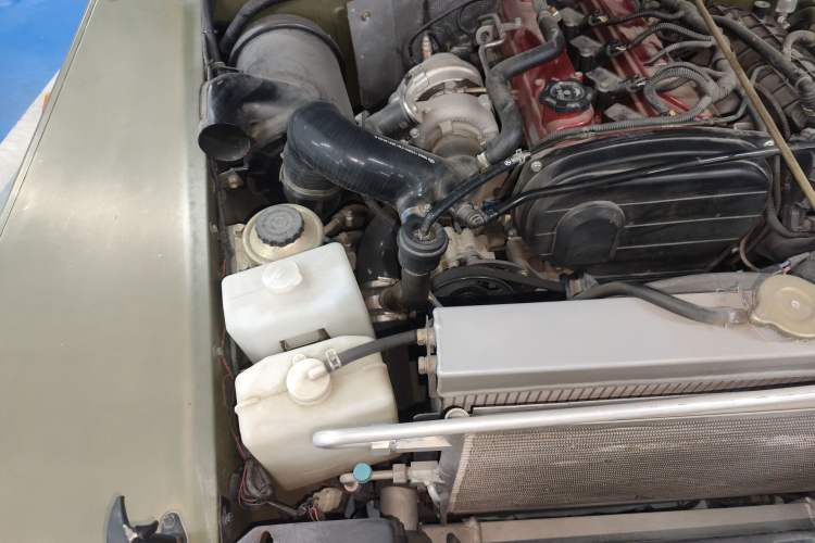 Used BAW 212 Classic 2020 2.4T square door hardtop Engine Bay Right
