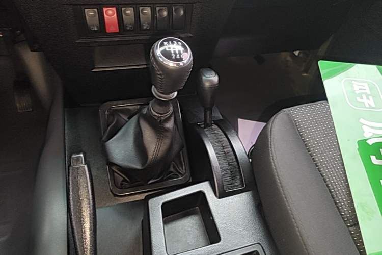 Used BAW 212 Classic 2020 2.4T square door hardtop Gear Lever