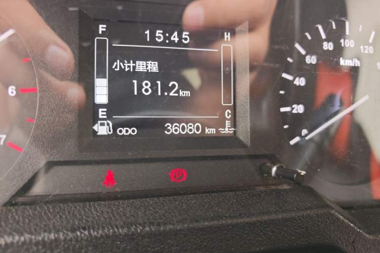Used BAW 212 Classic 2020 2.4T square door hardtop Odometer Close Up