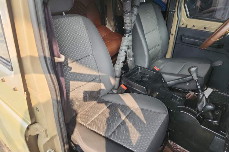 Used BAW 212 Classic 2020 1.5T square door hardtop Right Front Seat