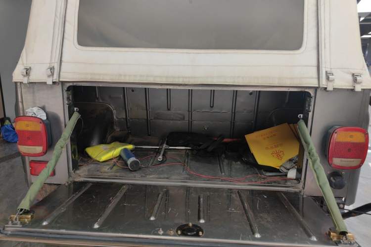 Used BAW 212 Classic 2020 1.5T square door hardtop Trunk