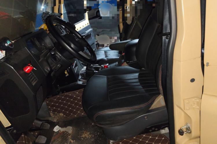 Used BAW 212 Classic 2020 2.4T square door hardtop Left Front Seat