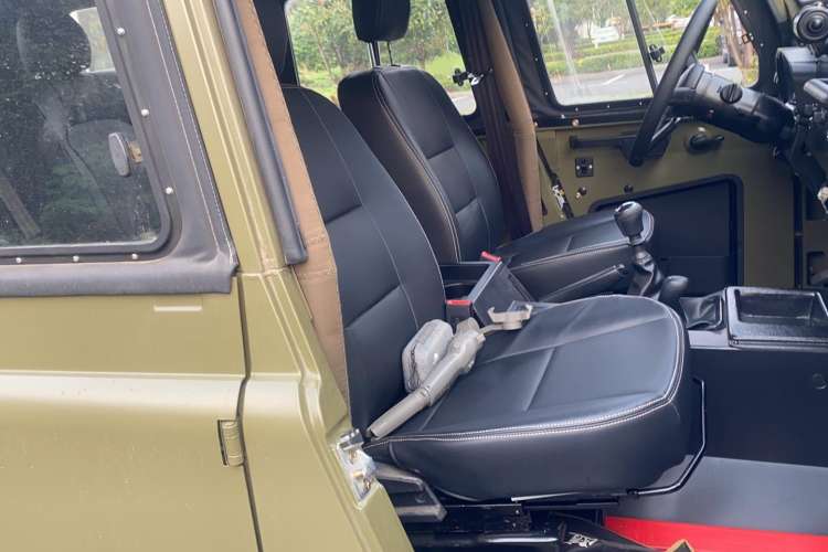 Used BAW 212 Classic 2021 2.4T Triangle Door Centennial Tribute Edition Right Front Seat