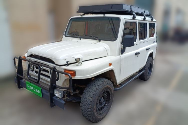 Used BAW 212 Classic 2021 2.4T Triangle Door Centennial Tribute Edition Guazi used car, China used car export, Used car for sale, Used cars, Cheapest cars for sale
