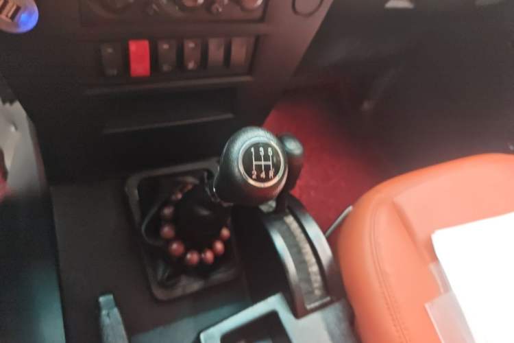 Used BAW 212 Classic 2022 2.0L hardtop with side doors Gear Lever
