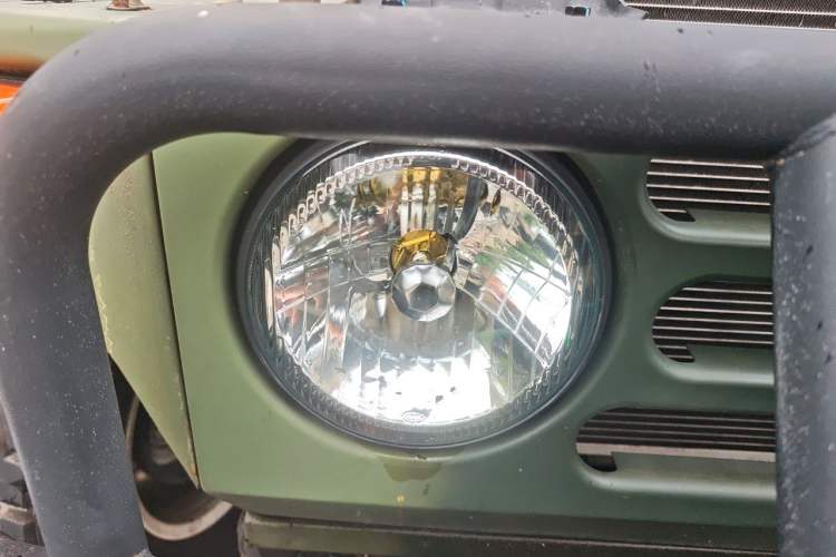 Used BAW 212 Classic 2022 2.0L hardtop with side doors Right Front Headlight