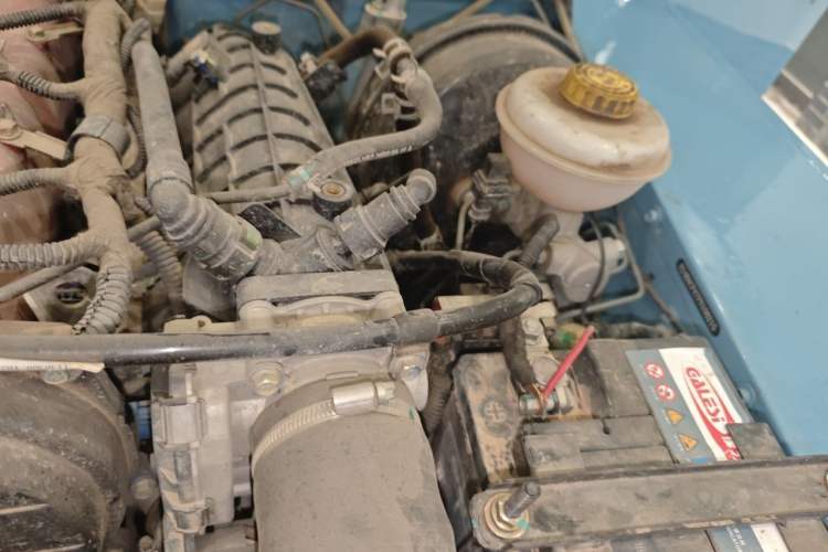 Used BAW 212 Classic 2023 Sniper 2.4T Manual Light-duty Model Engine Bay Left