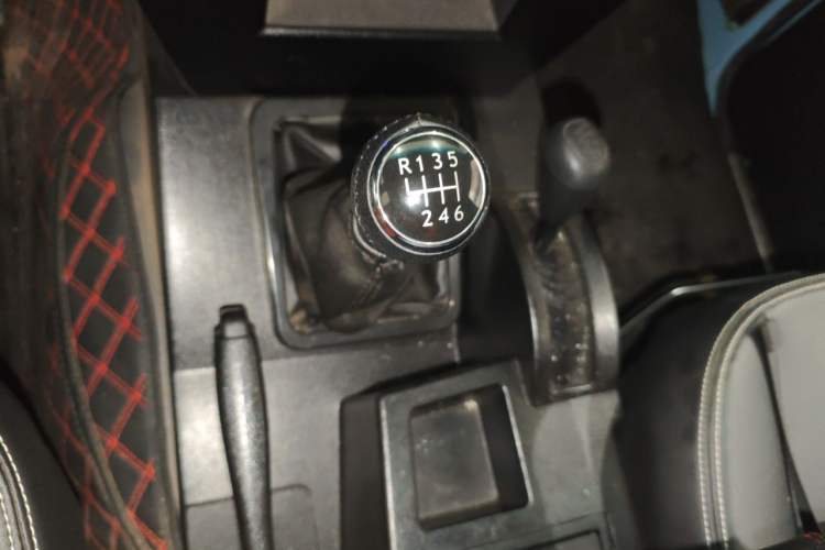 Used BAW 212 Classic 2023 Sniper 2.4T Manual Light-duty Model Gear Lever