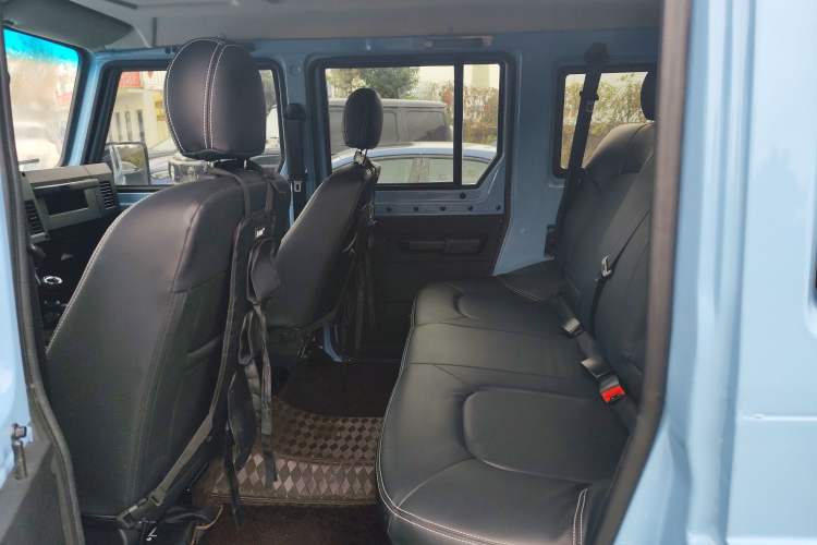 Used BAW 212 Classic 2023 Sniper 2.4T Manual Light-duty Model Interior 1