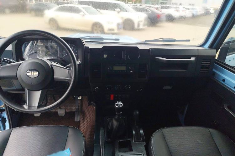 Used BAW 212 Classic 2023 Sniper 2.4T Manual Light-duty Model Interior 2