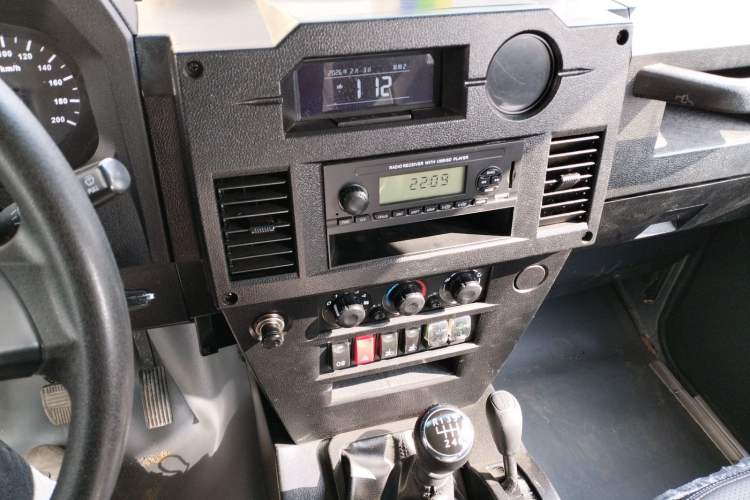 Used BAW 212 Classic 2023 Sniper 2.4T Manual Light-duty Model Audio And AC Panel