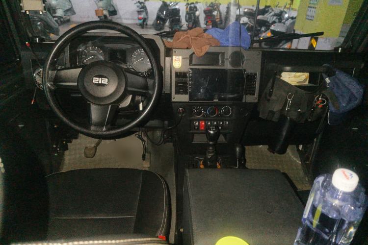 Used BAW 212 Classic 2023 Sniper 2.4T Manual Hardcore Edition Center Console