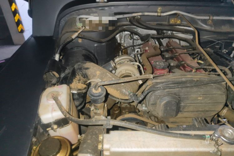 Used BAW 212 Classic 2023 Sniper 2.4T Manual Hardcore Edition Engine Bay Right