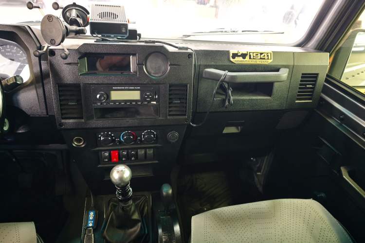 Used BAW 212 Classic 2023 Sniper 2.4T Manual Light-duty Model Interior 3