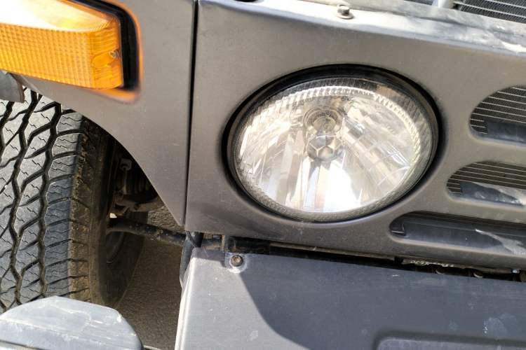 Used BAW 212 Classic 2023 Sniper 2.4T Manual Light-duty Model Right Front Headlight