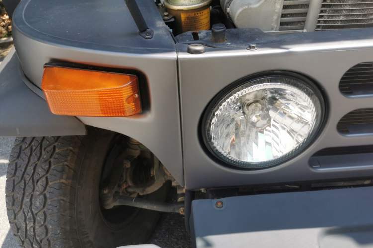 Used BAW 212 Classic 2023 Sniper 2.4T Manual Light-duty Model Right Front Headlight