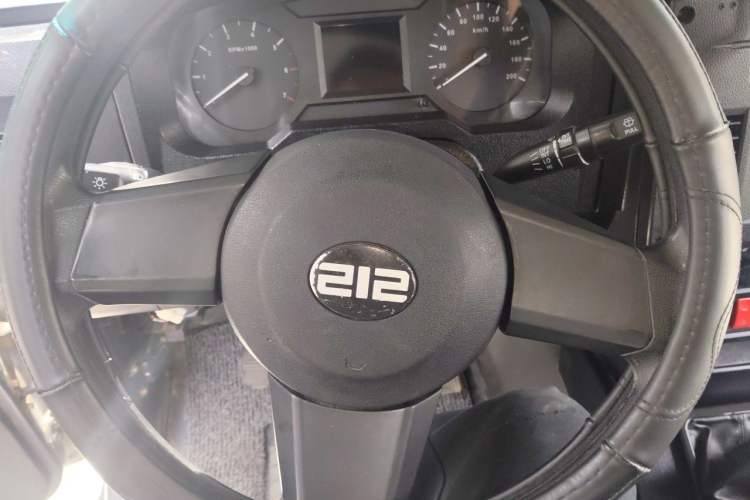 Used BAW 212 Classic 2023 Sniper 2.4T Manual Light-duty Model Steering Wheel