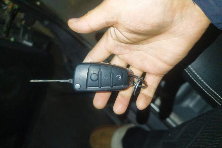 Used BAW 212 Classic 2023 Sniper 2.4T Manual Hardcore Edition Vehicle Key