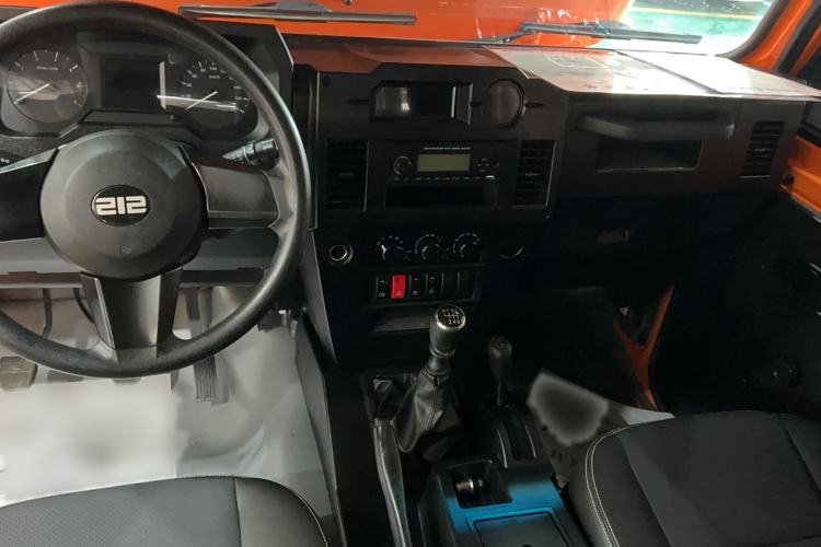 Used BAW 212 Classic 2023 Sniper 2.4T Manual Light-duty Model Interior 3