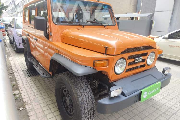 Used BAW 212 Classic 2023 Sniper 2.4T Manual Light-duty Model Front Right 45 Deg