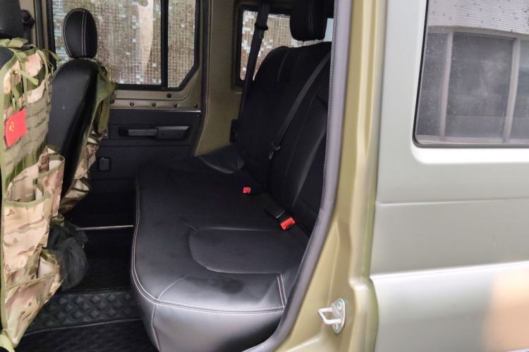 Used BAW 212 Classic 2023 Sniper 2.4T Manual Light-duty Model Left Rear Seat