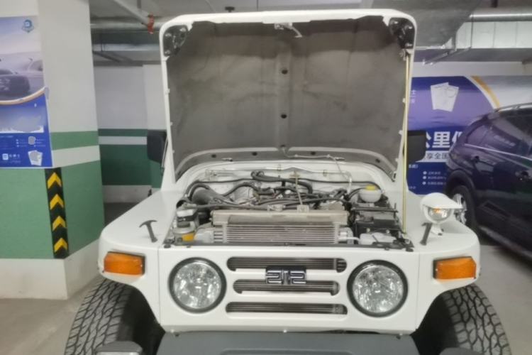 Used BAW 212 Classic 2023 Sniper 2.4T Manual Light-duty Model Engine Bay