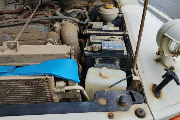Used BAW 212 Classic 2023 Sniper 2.4T Manual Light-duty Model Engine Bay Left