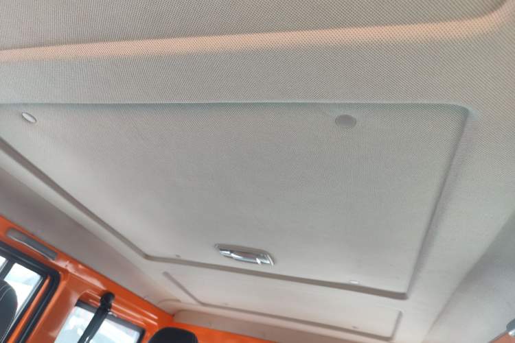 Used BAW 212 Classic 2023 Sniper 2.4T Manual Light-duty Model Headliner