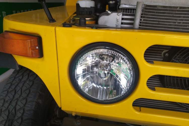 Used BAW 212 Classic 2023 Sniper 2.4T Manual Light-duty Model Right Front Headlight