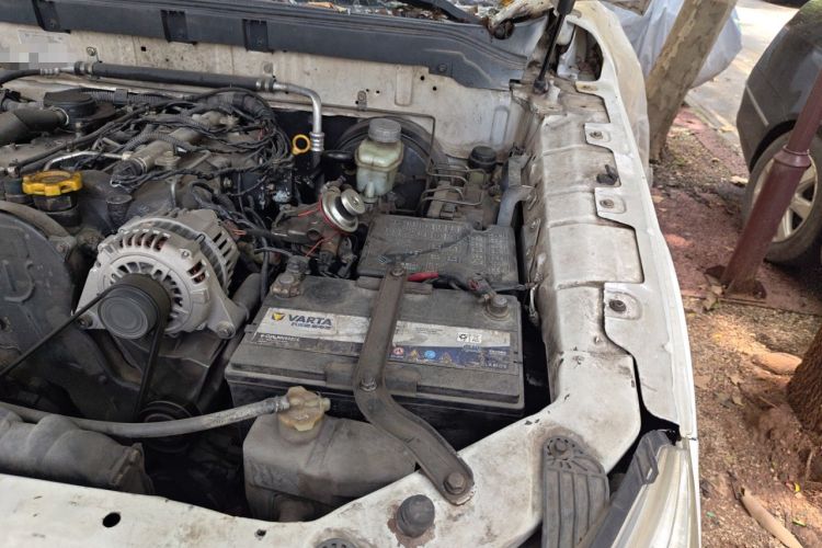 Used BAW Beijing BW007  Engine Bay Left