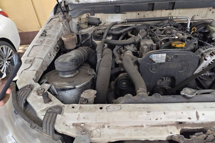 Used BAW Beijing BW007  Engine Bay Right