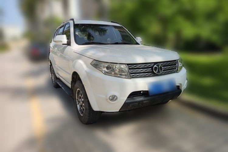 Used BAW Beijing BW007 2015 2.0L two-wheel drive Comfort version Front Right 45 Deg