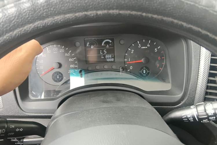 Used BAW Beijing BW007 2015 2.0T two-wheel drive Comfort version Instrument Cluster