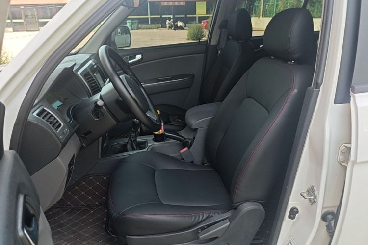 Used BAW Beijing BW007 2015 2.0T Two-Wheel Drive Luxury Edition Left Front Seat